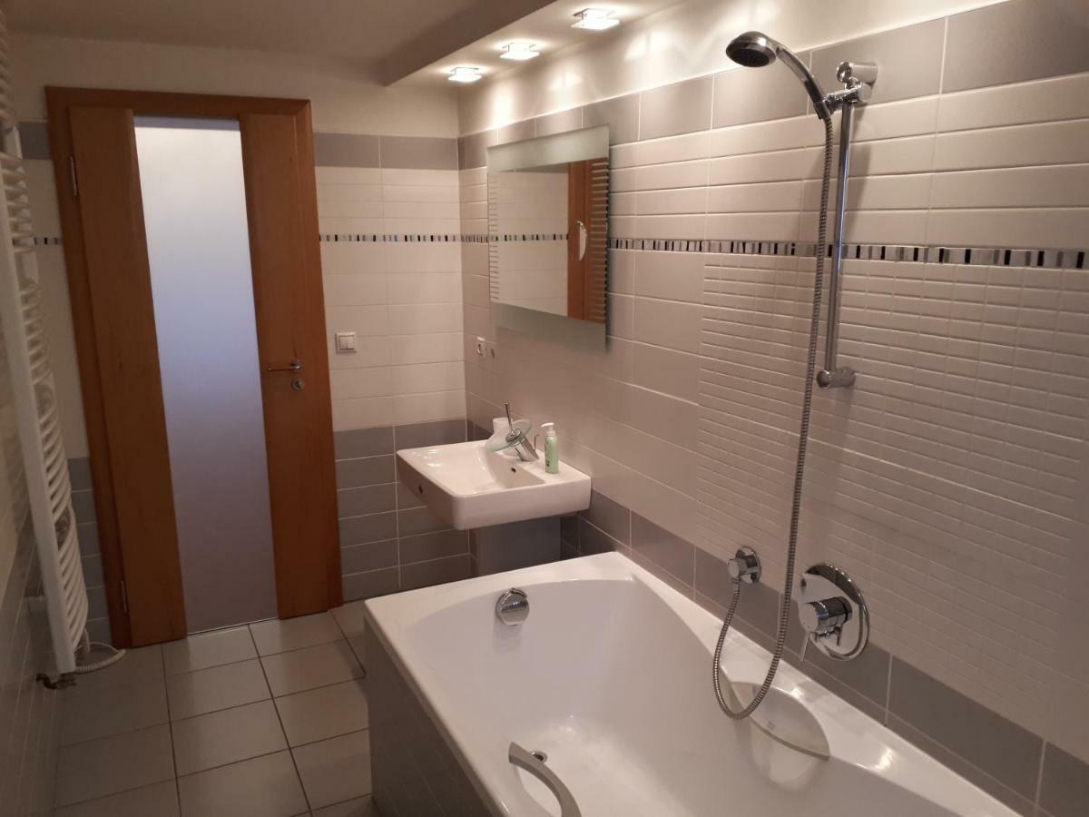 Brezno - 2 izbový apartmán Esterno foto